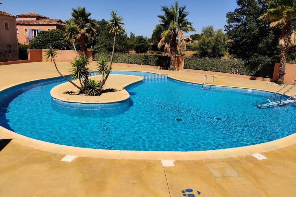 Appartement Golf Saint Thomas - Belle Residence Μπεζιέ Εξωτερικό φωτογραφία